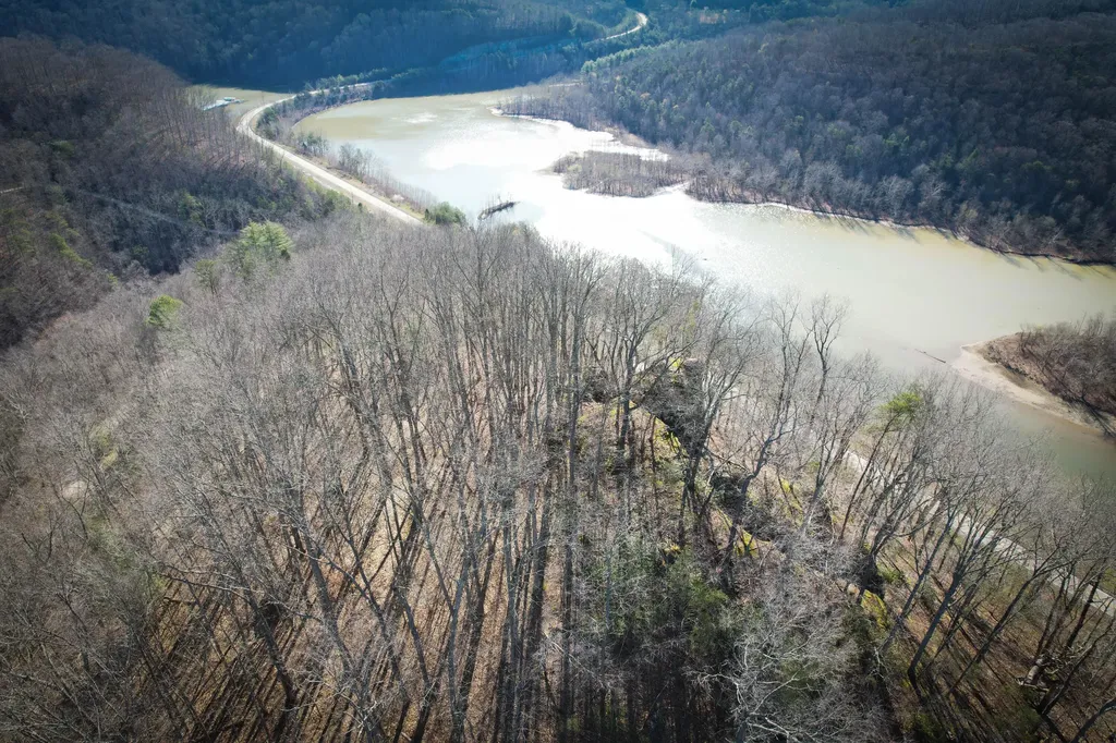 1 Whispering Oaks Road Wellington KY 40387