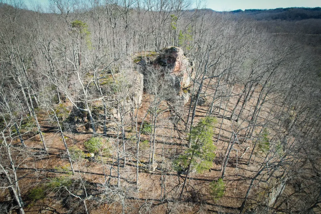 1 Whispering Oaks Road Wellington KY 40387