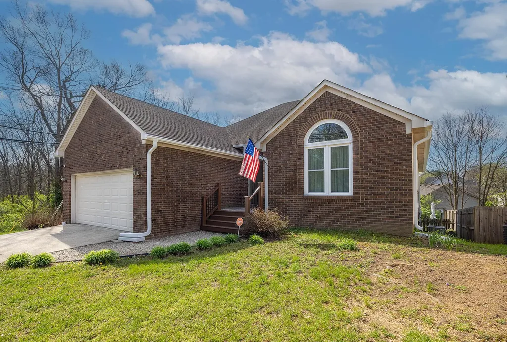 2050 Old Higbee Mill Road Lexington KY 40514