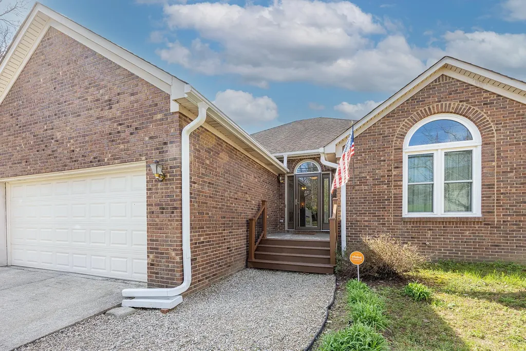 2050 Old Higbee Mill Road Lexington KY 40514