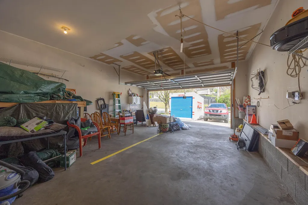 2050 Old Higbee Mill Road Lexington KY 40514