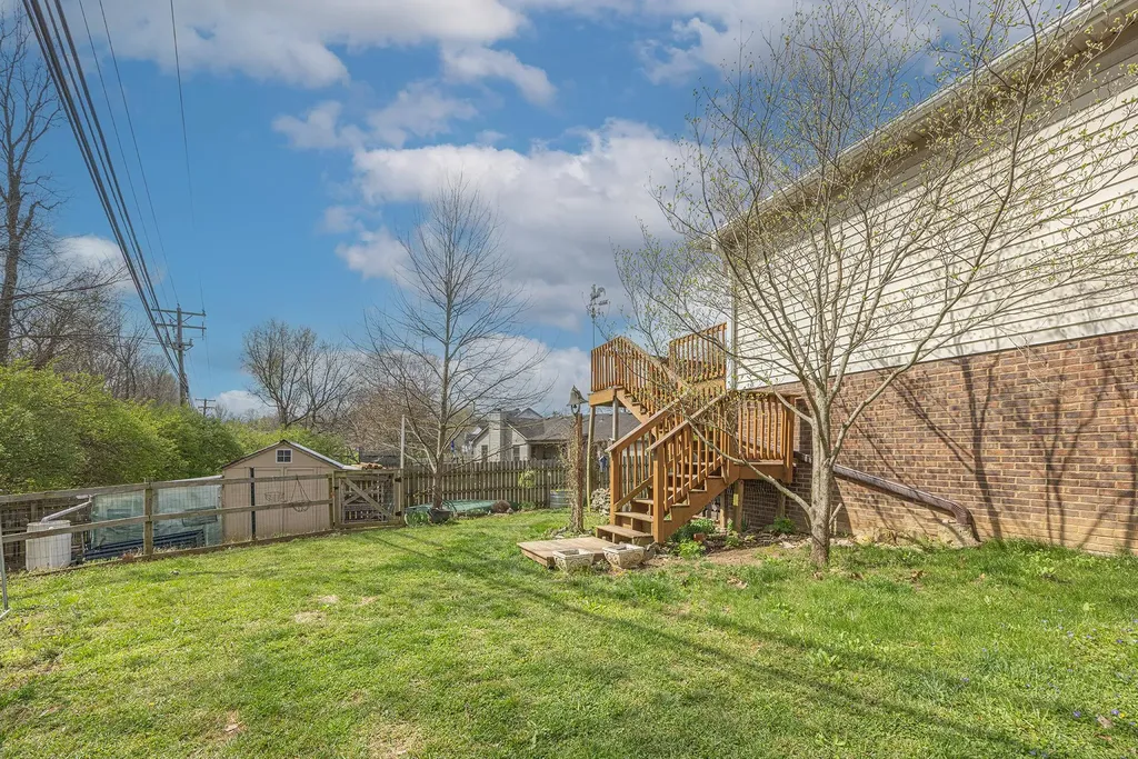 2050 Old Higbee Mill Road Lexington KY 40514