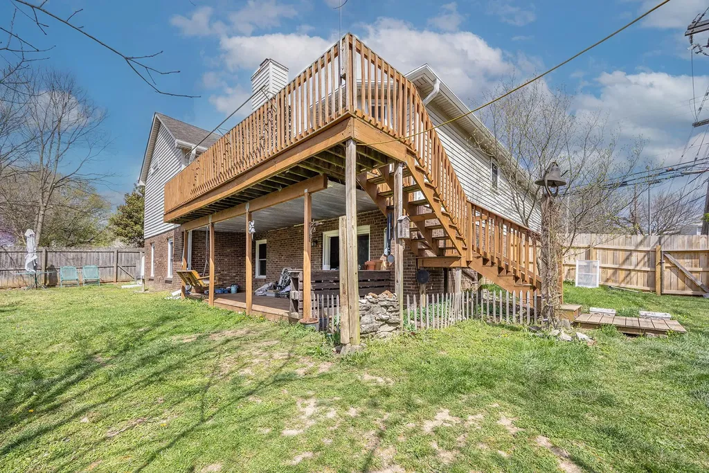 2050 Old Higbee Mill Road Lexington KY 40514