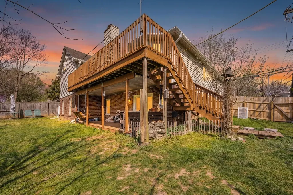 2050 Old Higbee Mill Road Lexington KY 40514