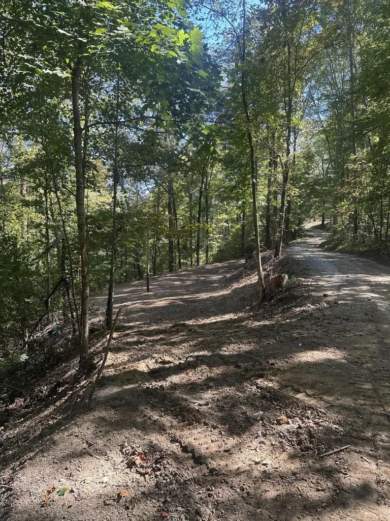 185 Sugar 2 Road Nancy KY 42544