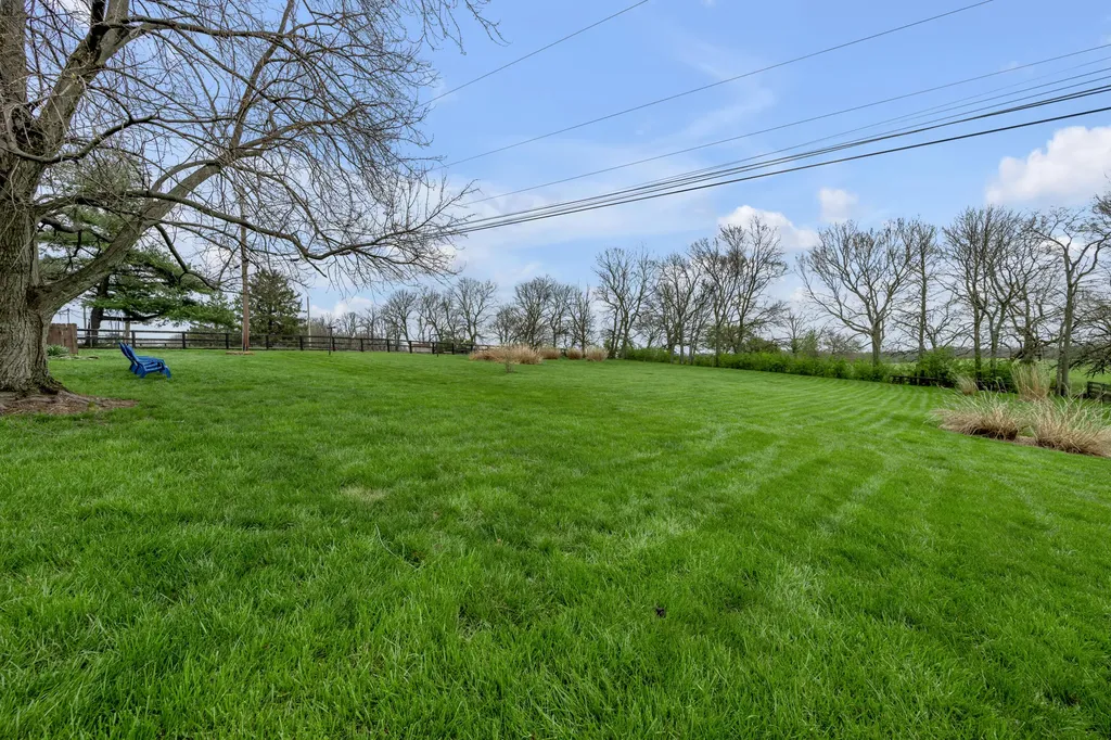 133 Vincewood Drive Nicholasville KY 40356