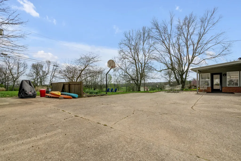 133 Vincewood Drive Nicholasville KY 40356