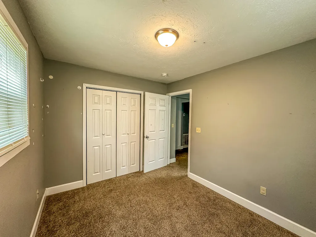 391 Line Creek Road Lily KY 40740