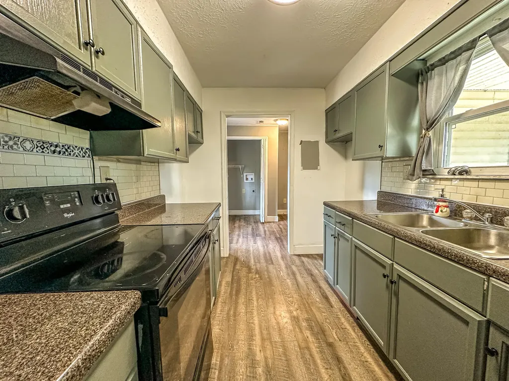 391 Line Creek Road Lily KY 40740
