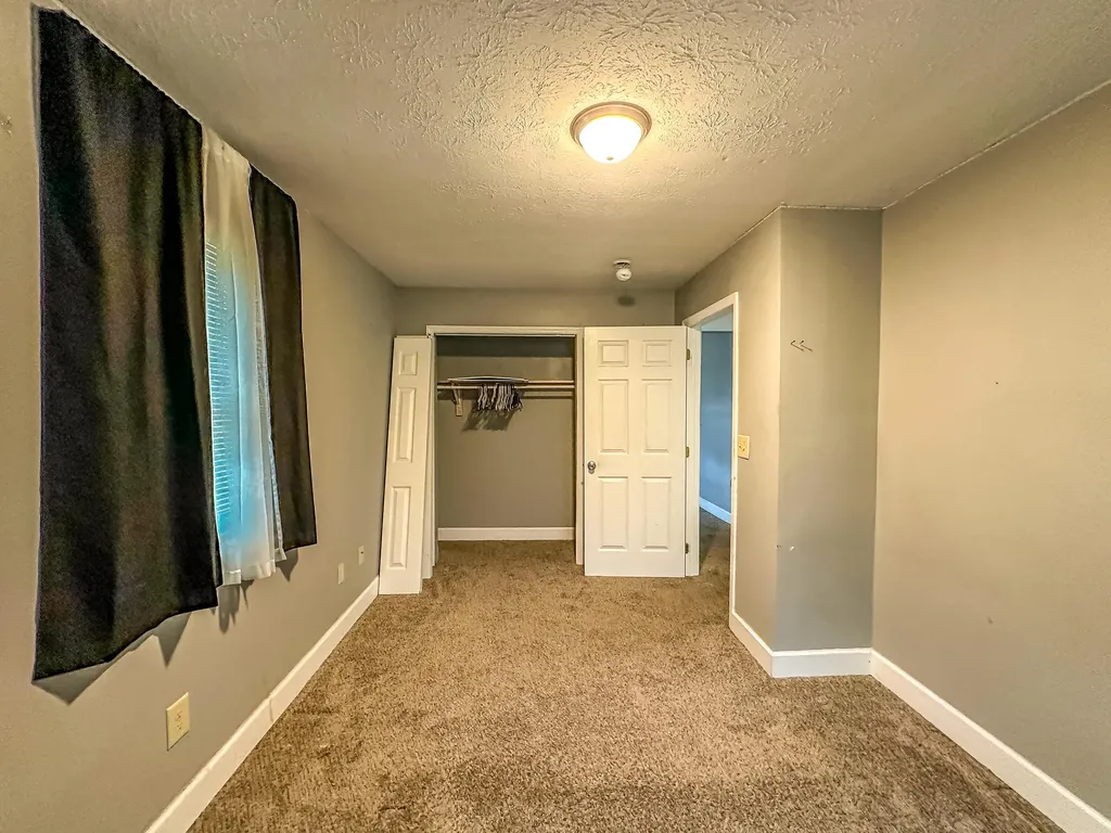 391 Line Creek Road Lily KY 40740