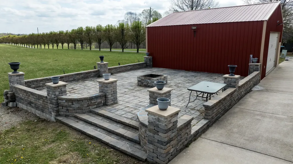 77 Deerfield Lane Dunnville KY 42528