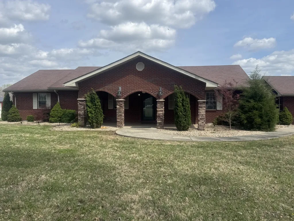 77 Deerfield Lane Dunnville KY 42528