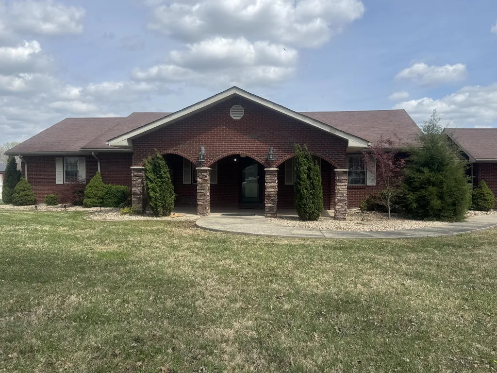 77 Deerfield Lane Dunnville KY 42528