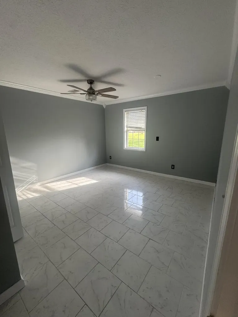 77 Deerfield Lane Dunnville KY 42528