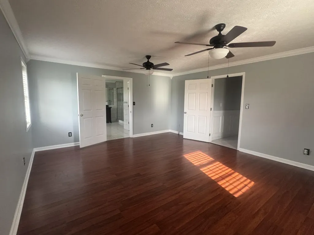 77 Deerfield Lane Dunnville KY 42528