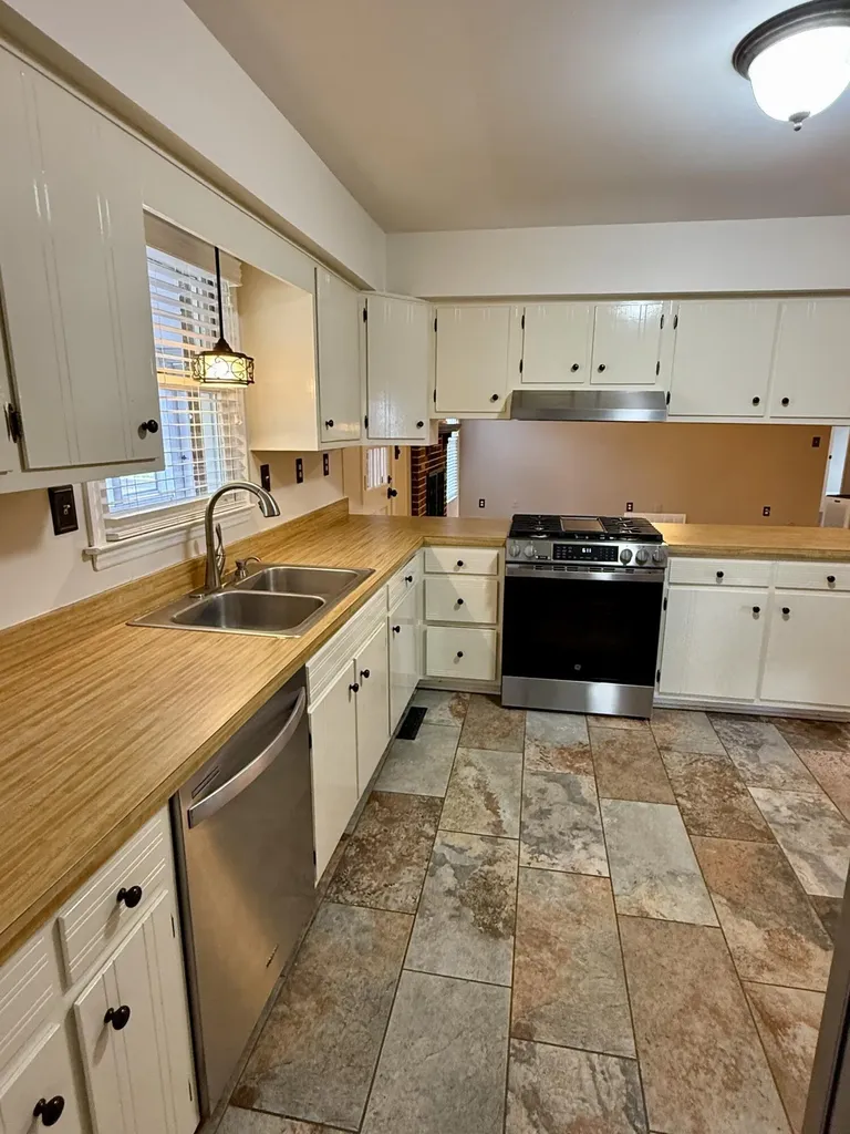 118 Windridge Drive Winchester KY 40391