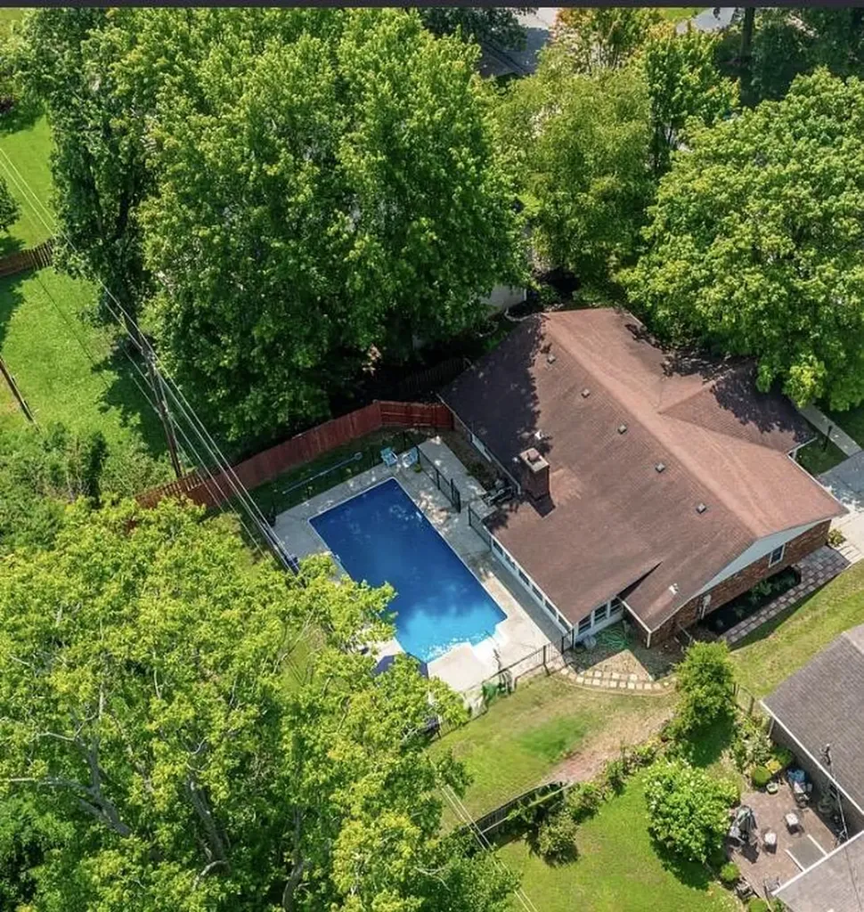 118 Windridge Drive Winchester KY 40391