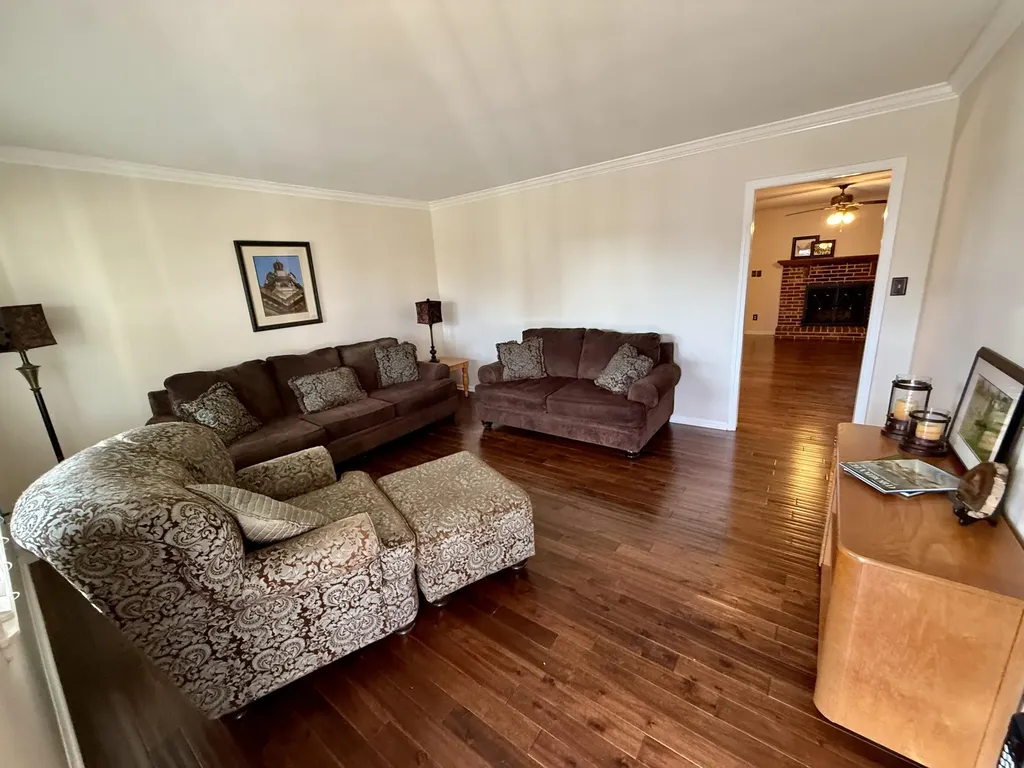 118 Windridge Drive Winchester KY 40391