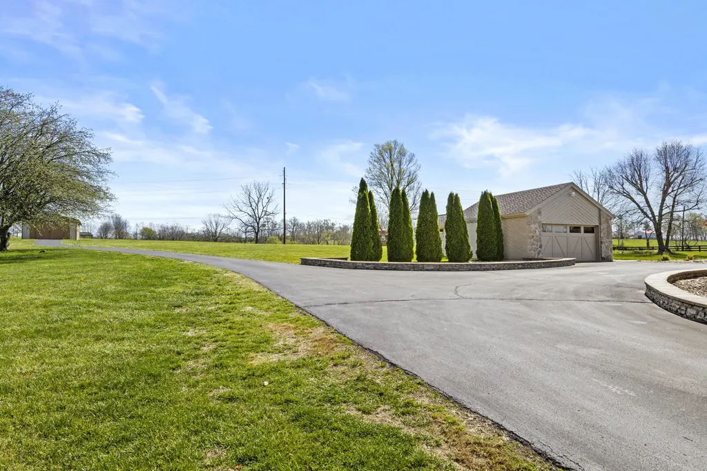 3760 Old Boonesboro Road Winchester KY 40391