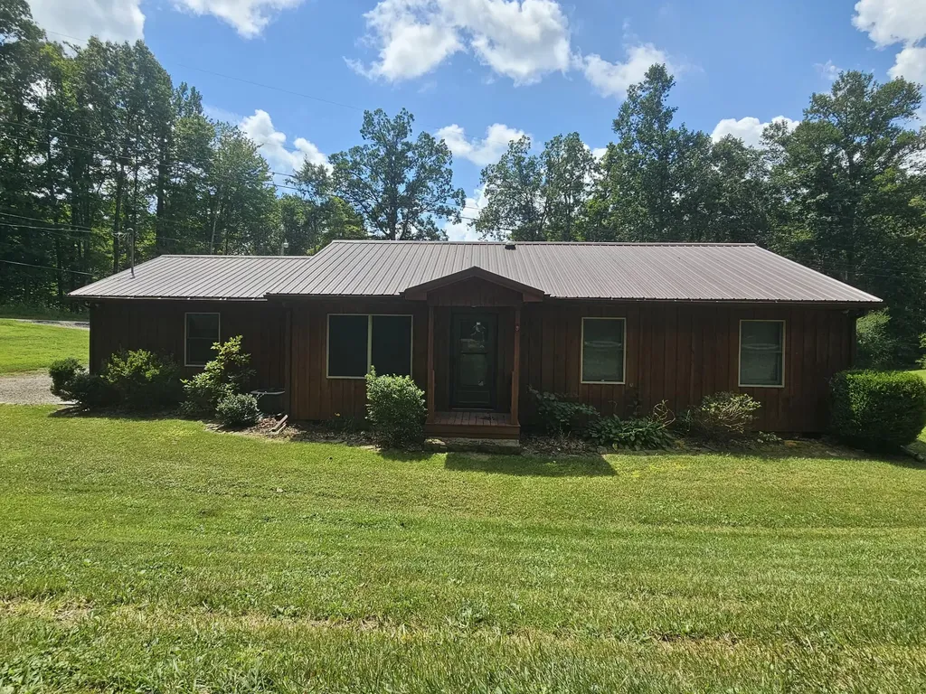 11 Pretty Ridge Road Wellington KY 40387