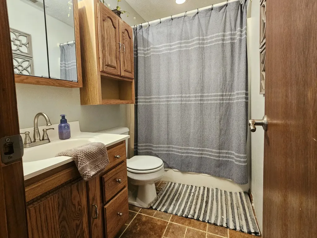 11 Pretty Ridge Road Wellington KY 40387