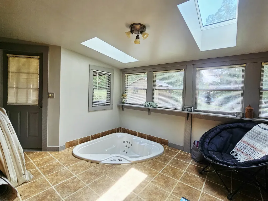 11 Pretty Ridge Road Wellington KY 40387