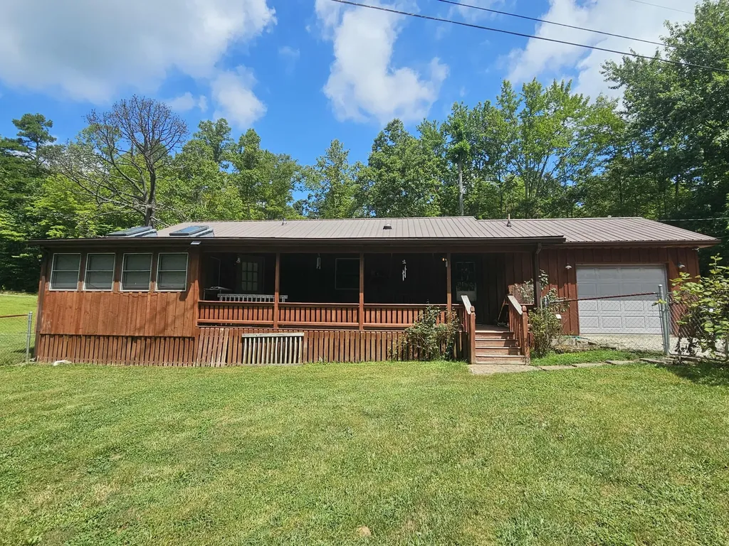 11 Pretty Ridge Road Wellington KY 40387
