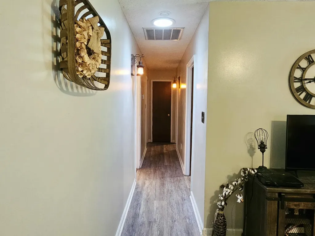 11 Pretty Ridge Road Wellington KY 40387