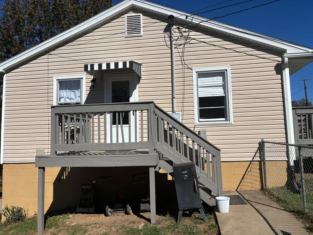 106 Bender Drive Frankfort KY 40601