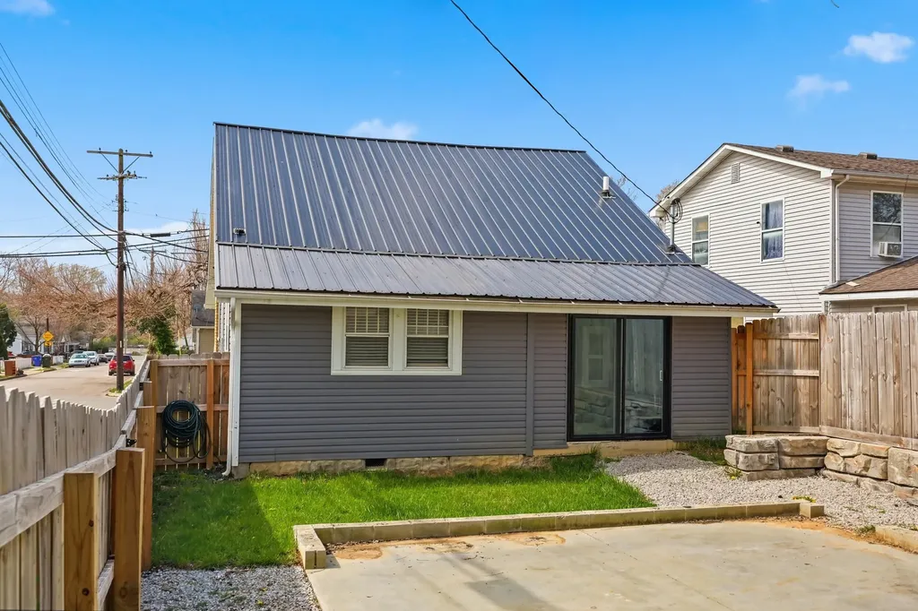 963 Detroit Avenue Lexington KY 40505