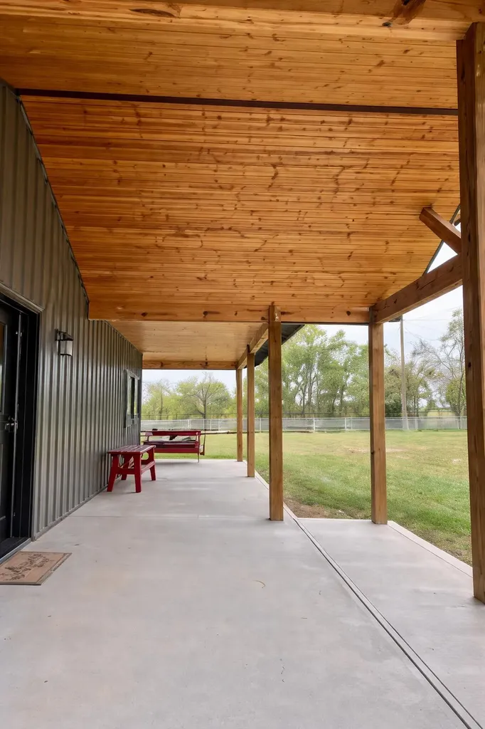 279 Dossett Lane Harrodsburg KY 40330