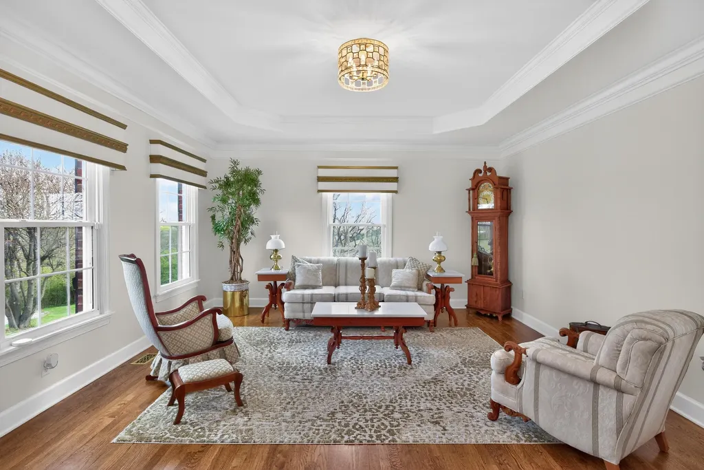 1775 Irvine Road Winchester KY 40391
