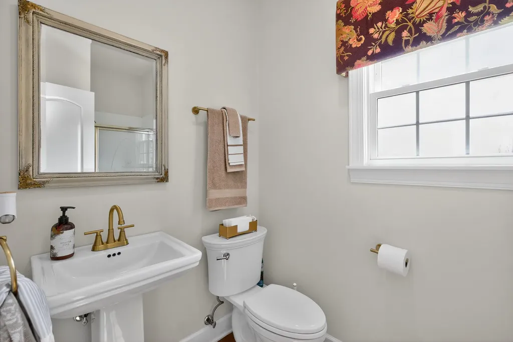 1775 Irvine Road Winchester KY 40391