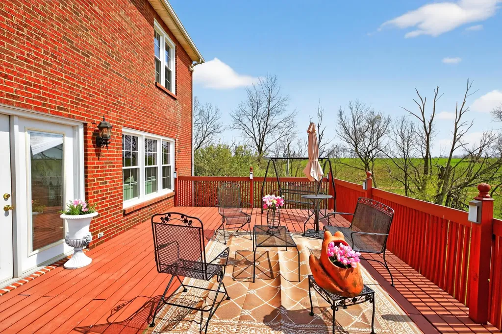 1775 Irvine Road Winchester KY 40391