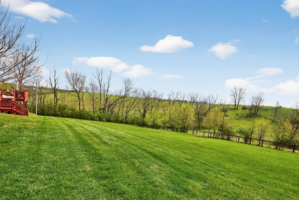 1775 Irvine Road Winchester KY 40391