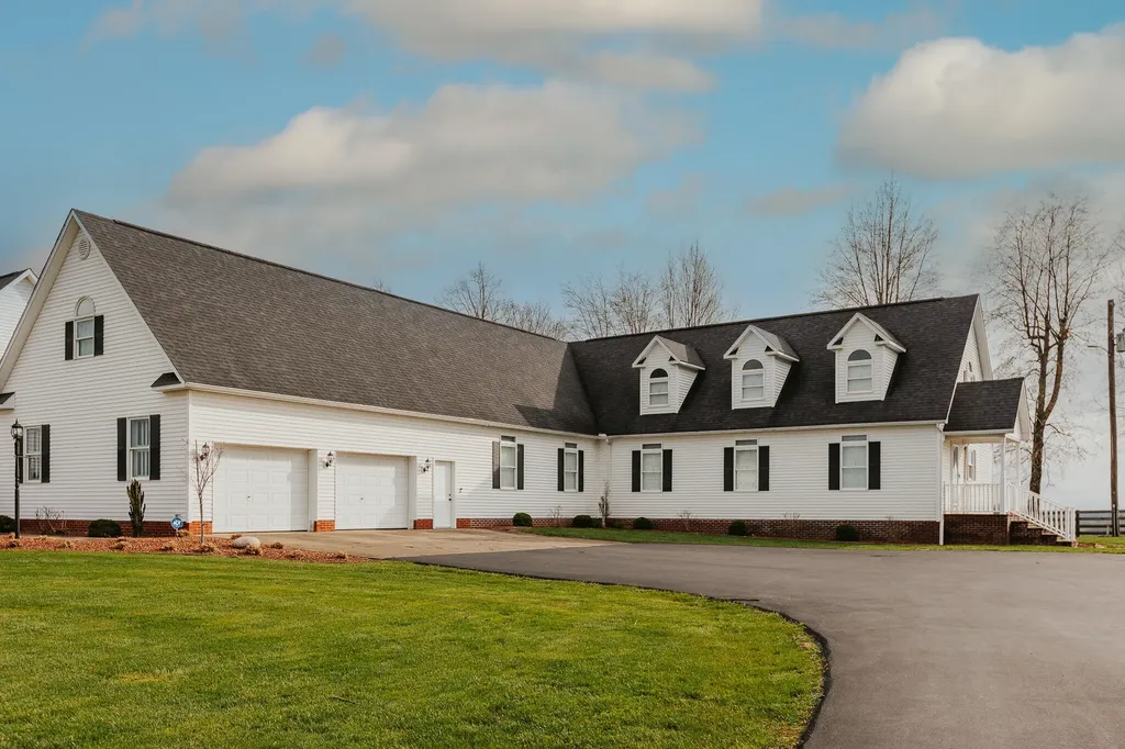 5670 Morehead Road Flemingsburg KY 41041