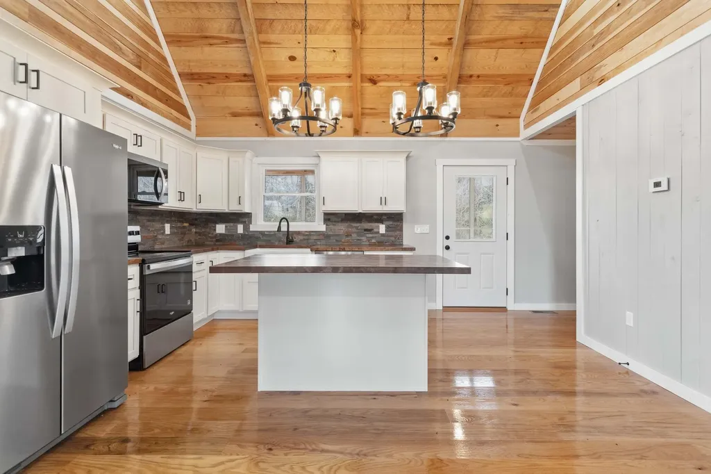 131 Pumpkin Creek Circle Jamestown KY 42629