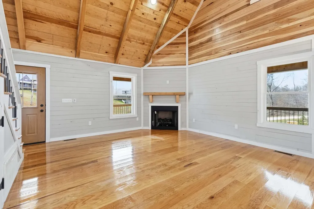 131 Pumpkin Creek Circle Jamestown KY 42629