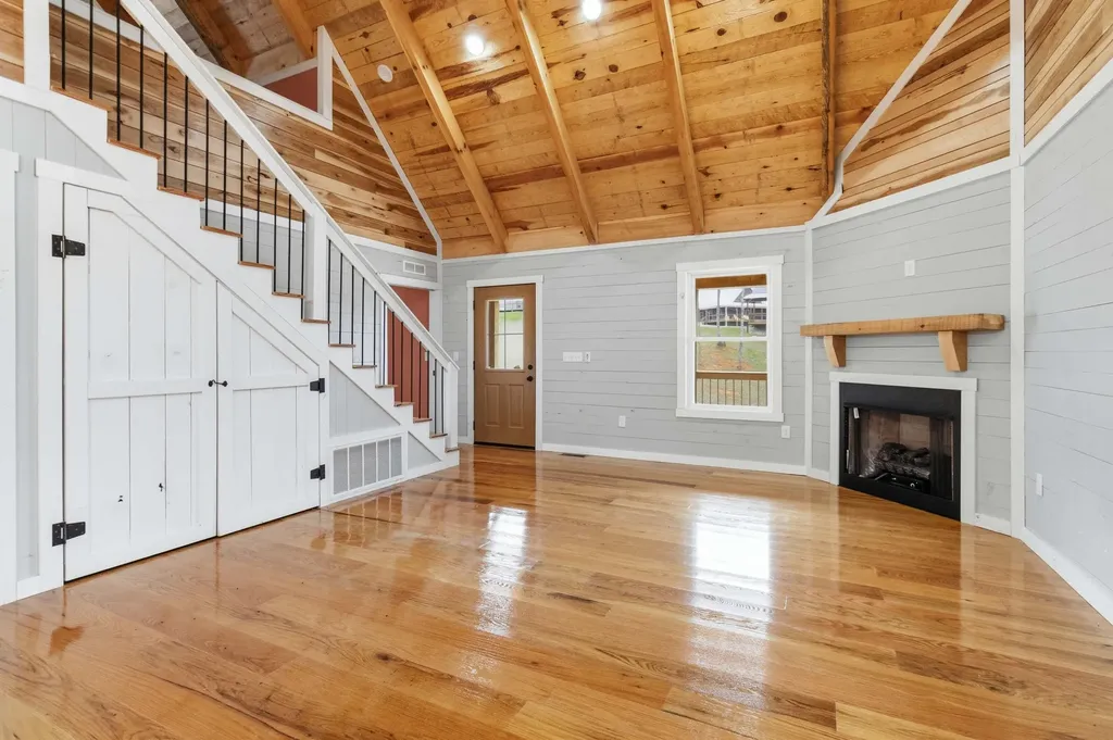 131 Pumpkin Creek Circle Jamestown KY 42629
