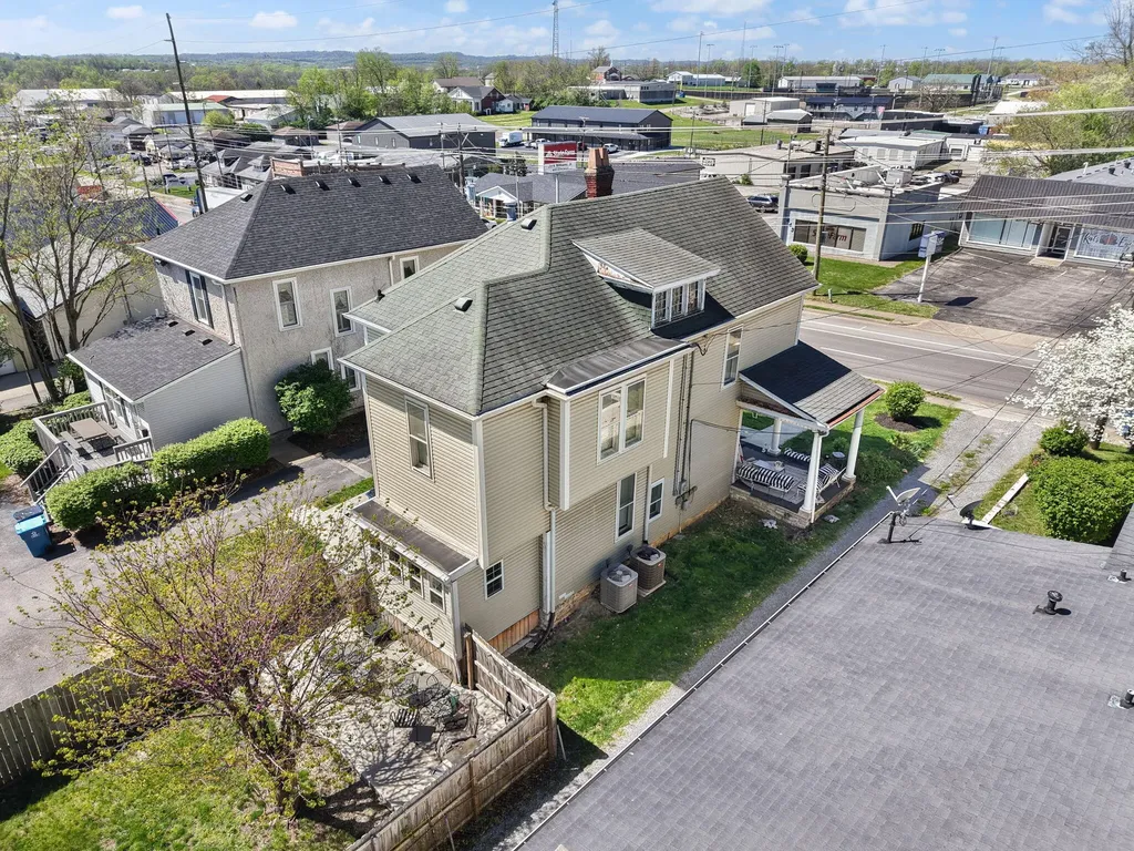 424 S 4th Street Danville KY 40422