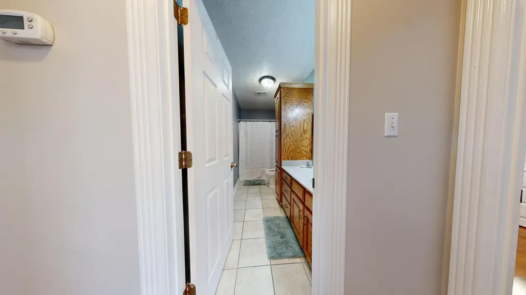 2563 Schoolhouse Hill Road Mt Vernon KY 40456