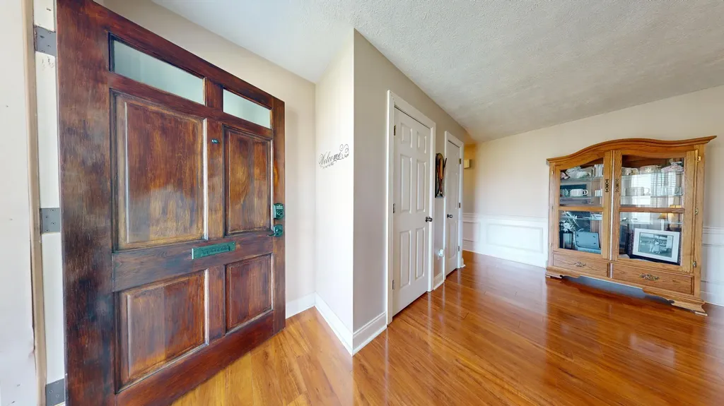 2563 Schoolhouse Hill Road Mt Vernon KY 40456