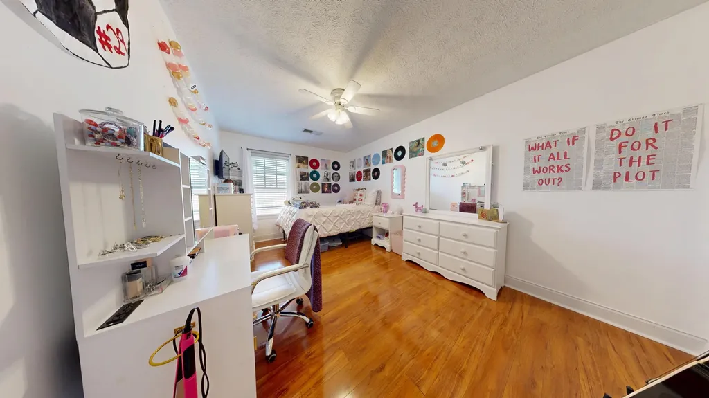 2563 Schoolhouse Hill Road Mt Vernon KY 40456