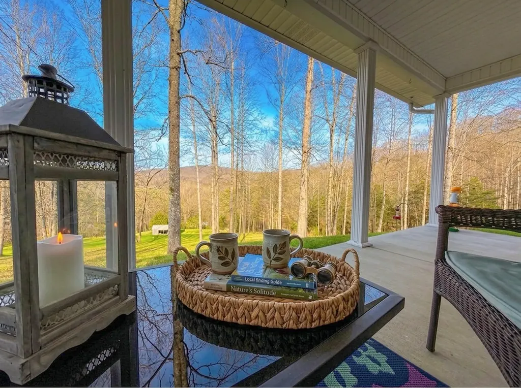 2563 Schoolhouse Hill Road Mt Vernon KY 40456