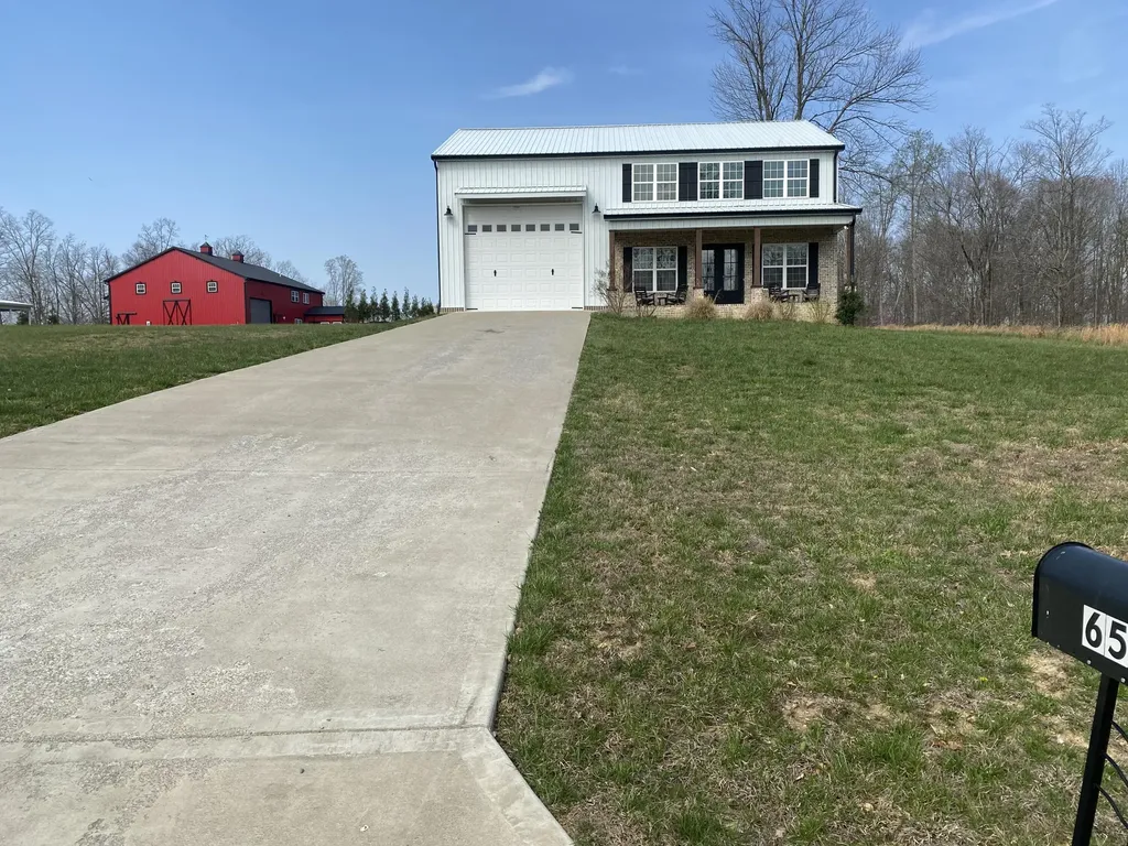65 Gracie Lane Russell Springs KY 42642