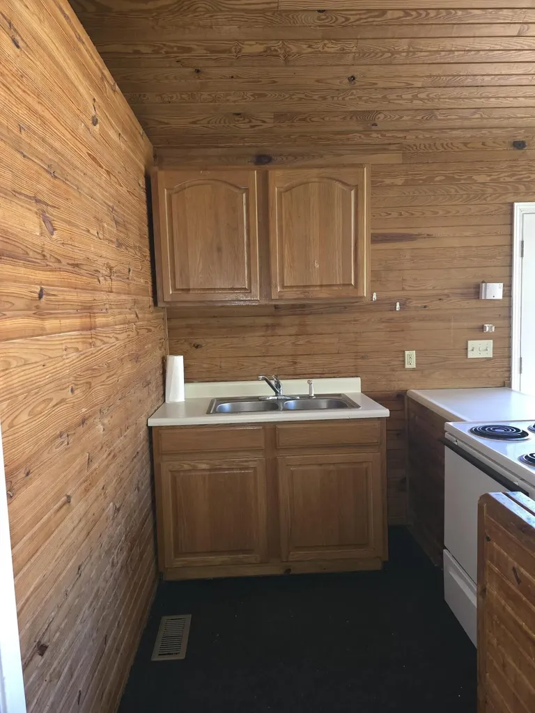 217 & 219 Elizabeth Drive Hazard KY 41701