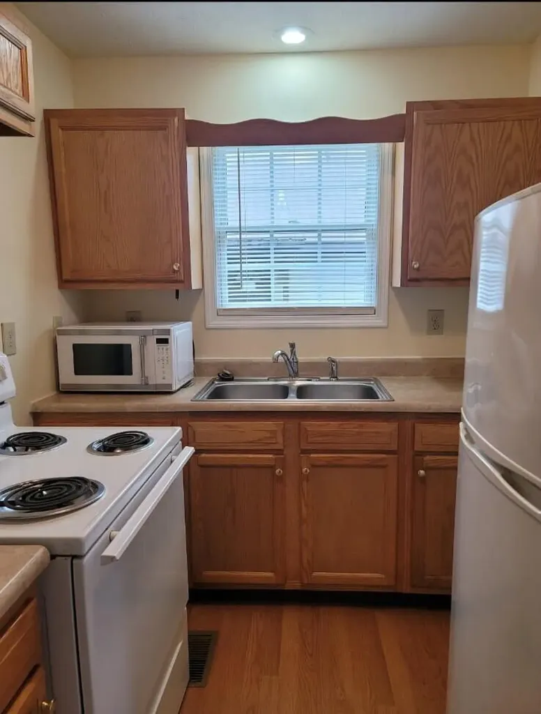 217 & 219 Elizabeth Drive Hazard KY 41701