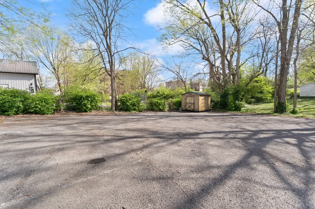 424 S 4th Street Danville KY 40422