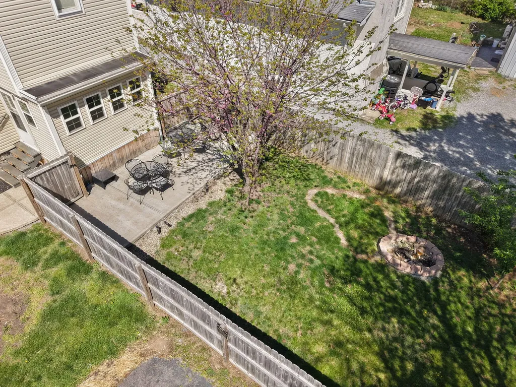 424 S 4th Street Danville KY 40422