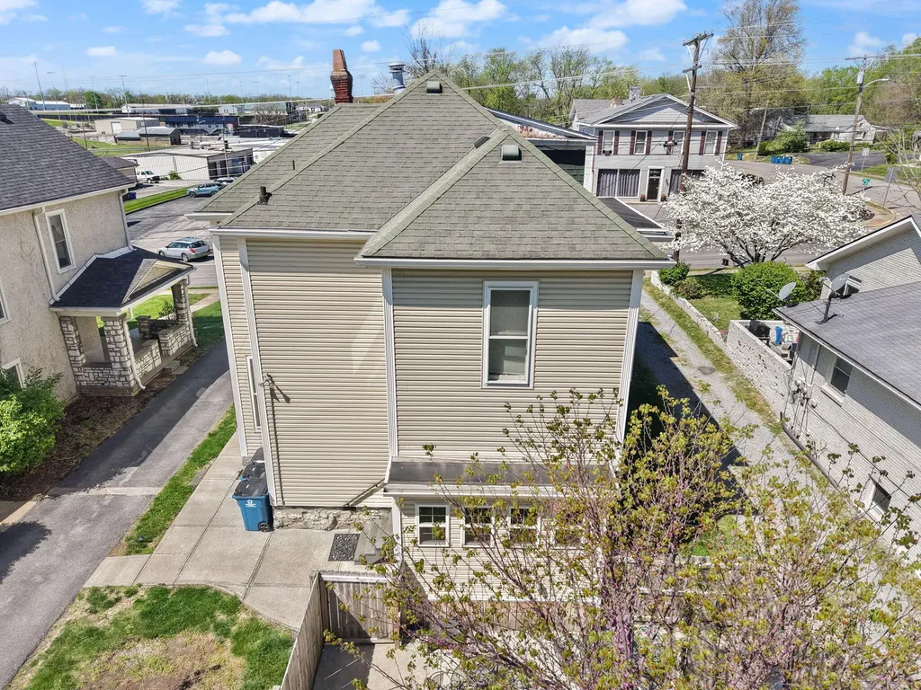 424 S 4th Street Danville KY 40422